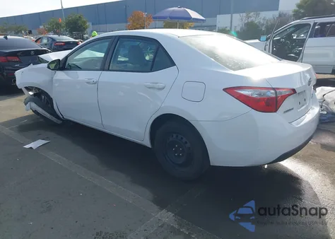 2015 Toyota Corolla Le z USA, uszkodzony, nr VIN 2T1BURHE9FC288925